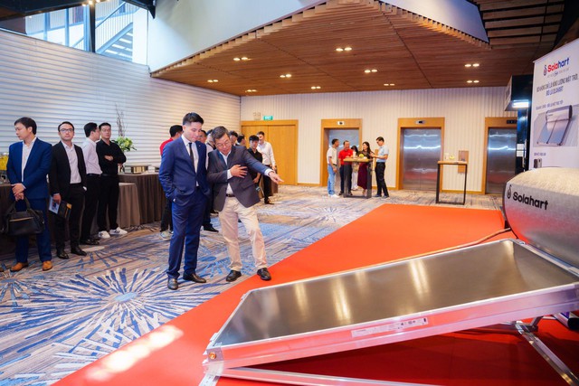 Cuộc đua phân phối năng lượng xanh tại Việt Nam- Ảnh 2.