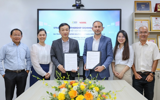 Đại Trường Phát hợp tác chiến lược với Vestel trong giải pháp giáo dục số và hiển thị- Ảnh 2.