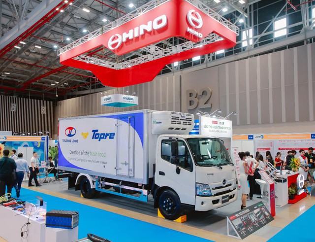 Hino Motors Việt Nam giới thiệu dòng xe tải Euro5 và IHINO-CONNECT tại VILOG 2025- Ảnh 3.