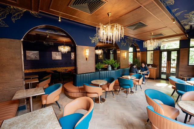 Khai trương quán cà phê đầu tiên mang thương hiệu Adoré tại Sài Gòn- Ảnh 2.