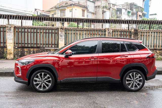 Toyota hỗ trợ lên tới 100% lệ phí trước bạ cùng nhiều ưu đãi hấp dẫn cho các mẫu xe bán chạy trong tháng 9 - Ảnh 2.