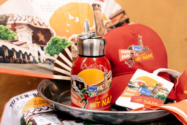 SHB đồng hành Fandom Yêu Nước: Tự hào hành trình lan toả niềm hạnh phúc là người Việt Nam- Ảnh 10.