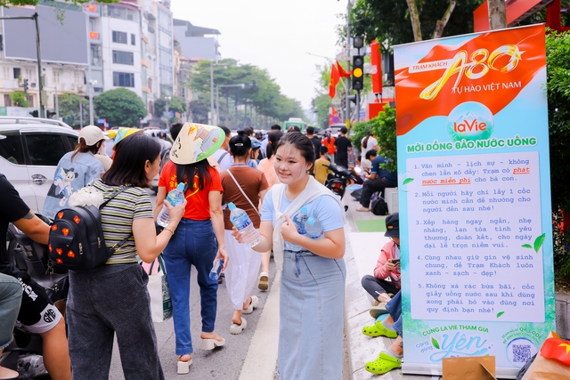 La Vie đồng hành cùng “khối yêu nước” chào mừng ngày Quốc Khánh- Ảnh 1.