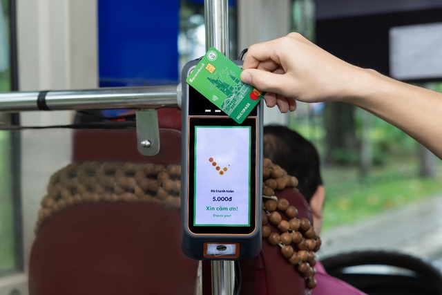 “Một chạm là gần” - Hành trình tân sinh viên “mở khóa” bản đồ TP. HCM- Ảnh 9.