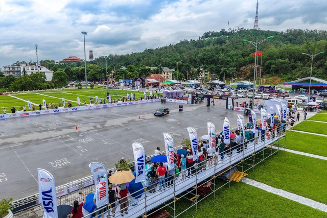 Visa Việt Nam đồng hành với phong trào đua xe tại PVOIL VGC 2025- Ảnh 2.