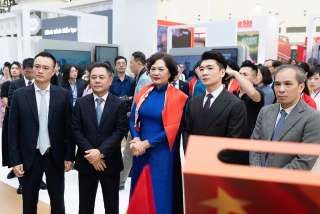 Dấu ấn SHB tại triển lãm “80 năm Hành trình Độc lập – Tự do – Hạnh phúc”- Ảnh 4.