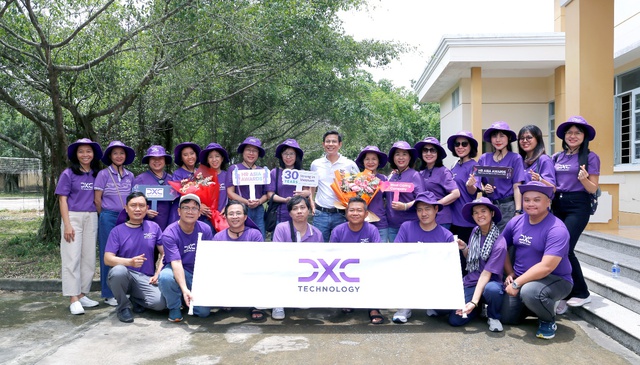 DXC Việt Nam: Vinh danh "Nơi làm việc tốt nhất Châu Á" và kỷ niệm 30 năm đầy tự hào- Ảnh 2.