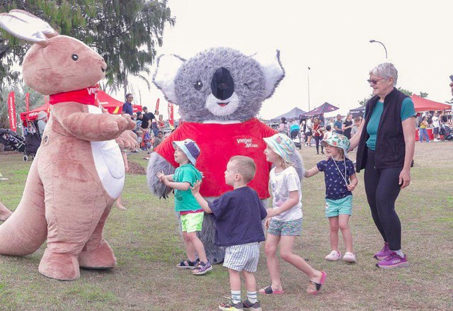H&agrave;ng chục ngh&igrave;n du kh&aacute;ch Australia m&atilde;n nh&atilde;n c&ugrave;ng lễ hội diều v&agrave; ưu đ&atilde;i bay 0 đ&ocirc;̀ng từ Vietjet - Ảnh 3.