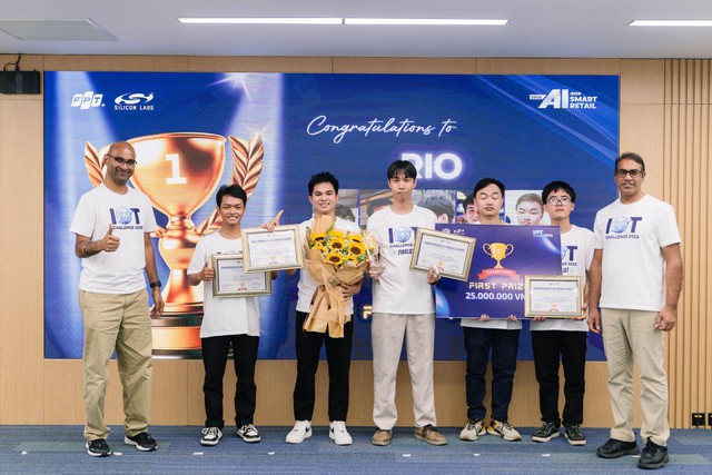 Chung kết IOT Challenge 2025: Sinh viên Công nghệ bùng nổ sáng tạo với giải pháp ngành Bán lẻ thông minh- Ảnh 2.