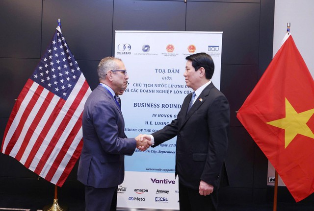 Coca-Cola khẳng định cam kết đầu tư, phát triển bền vững tại Việt Nam- Ảnh 1.