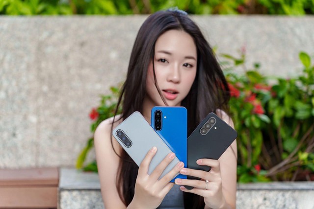 Mưa, bụi hay kể cả va đập: Bộ đôi điện thoại Galaxy A17 5G và A07 cũng chẳng hề lo sợ - Ảnh 4.
