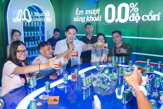 0.0 Bar mang kh&ocirc;ng kh&iacute; sảng kho&aacute;i từ TP.HCM ra H&agrave; Nội, c&aacute;c tay l&aacute;i thủ đ&ocirc; chớ n&ecirc;n bỏ lỡ! - Ảnh 4.