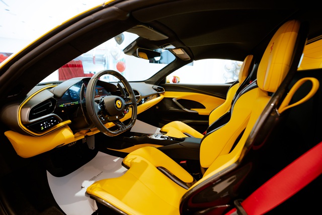 Chủ nhân mới nhất của siêu xe Ferrari 296 GTS- Ảnh 2.