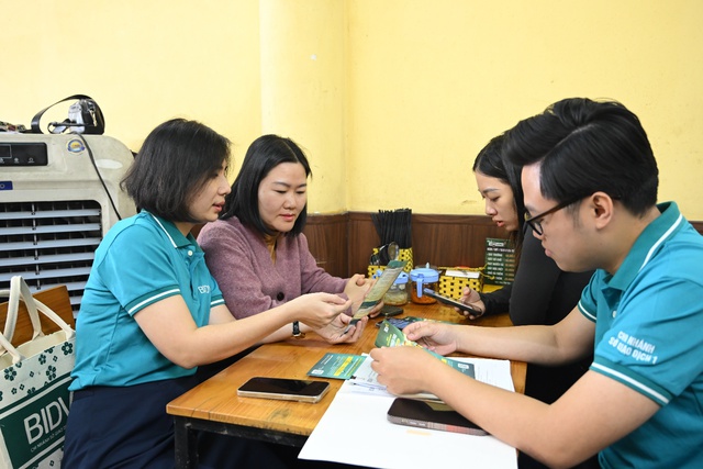 Gấp cuốn sổ cũ, hộ kinh doanh thảnh thơi trên app ngân hàng- Ảnh 2.