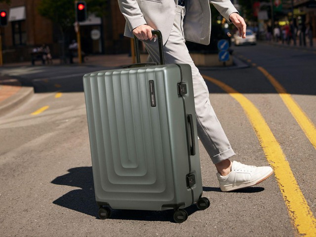 Khám phá nhiều bộ sưu tập vali mới từ các thương hiệu quốc tế tại House Of Luggage- Ảnh 4.