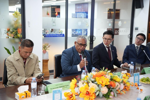 Thủ tướng Vanuatu tham quan "trụ cột" ngành nhôm Việt- Ảnh 3.