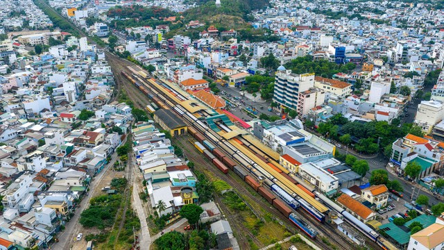 Hạ tầng “bứt phá” tạo đòn bẩy cho bất động sản Khánh Hòa- Ảnh 2.
