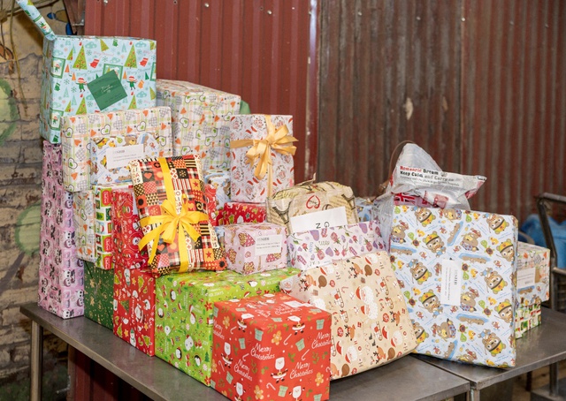 &ldquo;Chị ơi, em ngoan rồi&rdquo; v&agrave; niềm vui của những em b&eacute; đặc biệt - Ảnh 4.