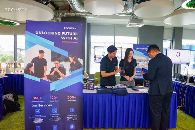 Techvify: Góc nhìn doanh nghiệp về AI tái định nghĩa năng lực con người- Ảnh 2.