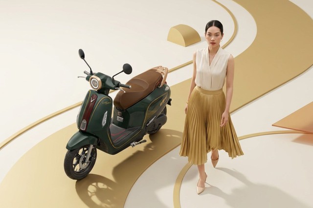 VinFast Evo Grand Premia v&agrave; Evo Grand Limited: Xe m&aacute;y điện gi&aacute; tốt, m&agrave;u đẹp, sạc đi tới 262 km- Ảnh 1.