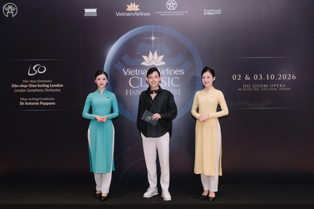 ‏“Tiến quân ca” mở màn đêm diễn của London Symphony Orchestra tại Hà Nội‏- Ảnh 2.