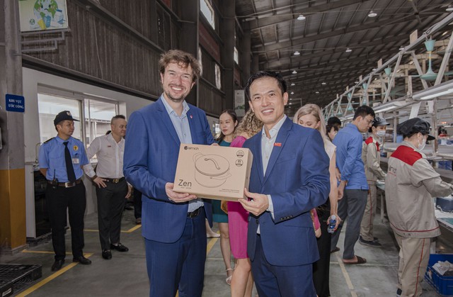 Tân Đại sứ Cộng hòa Séc thăm nhà máy Elmich Việt Nam - Ảnh 4.