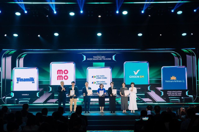 Hệ thống Long Châu tiếp tục thắng lớn tại Better Choice Awards- Ảnh 1.