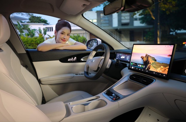 &rlm;Geely EX2 gi&agrave;nh giải thưởng &ldquo;Xe cho ph&aacute;i nữ của năm&rdquo; tại Car Choice Awards 2026, định nghĩa mới về một chiếc xe d&agrave;nh cho phụ nữ&rlm; - Ảnh 2.