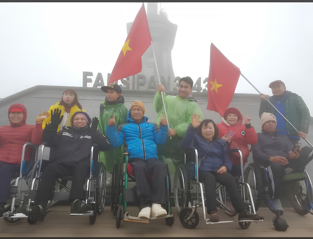 ‏Đỗ Thị Huế: Từ một lời cha dặn, 15 năm bền bỉ trao niềm tin cho những người cùng cảnh‏- Ảnh 4.