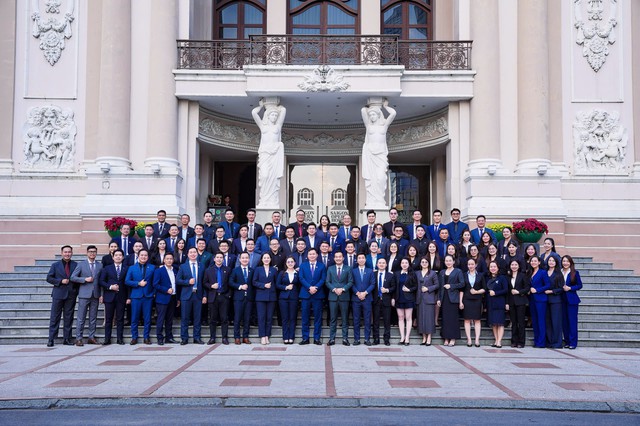 Đông Tây Land chính thức trở thành công ty đại chúng- Ảnh 3.