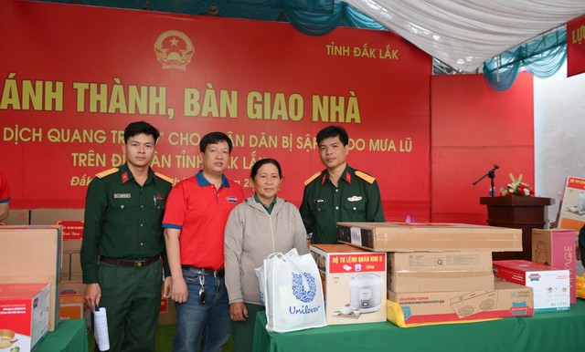 Tết ở Hòa Thịnh - và câu chuyện dài hơn một mùa Xuân - Ảnh 2.