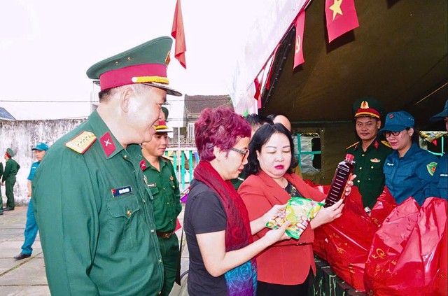 Tết ở Hòa Thịnh - và câu chuyện dài hơn một mùa Xuân - Ảnh 3.