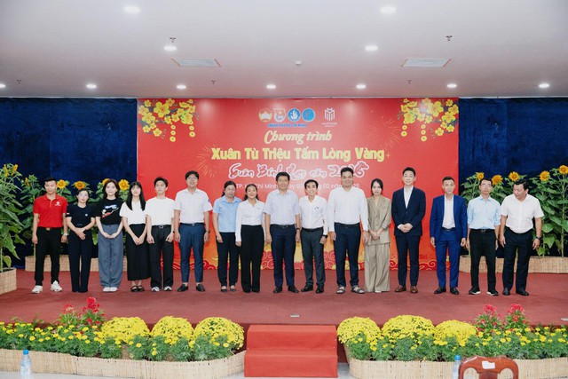 700 "vị Tết" theo chân 700 người trẻ TP. HCM mang yêu thương về nhà- Ảnh 3.