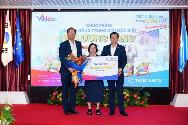 Vikki Bank trao giải 1 k&yacute; v&agrave;ng v&agrave; 10 giải thưởng gi&aacute; trị, đồng thời khởi động m&ugrave;a mới- Ảnh 1.