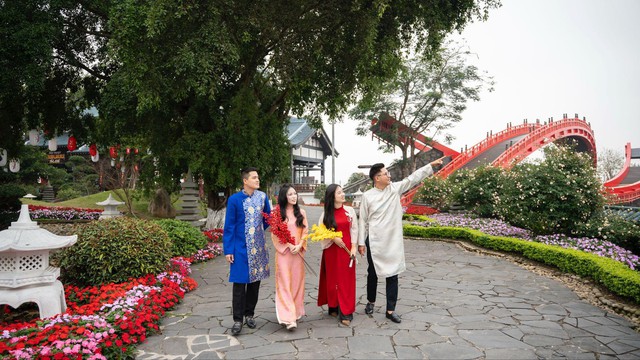 B&ugrave;ng nổ kh&ocirc;ng kh&iacute; chơi xu&acirc;n tại Sun World Ha Long- Ảnh 7.