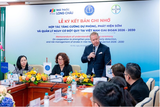Long Châu, Bayer hợp tác chiến lược Cục Phòng bệnh trong phòng, quản lý đột quỵ - Ảnh 2.
