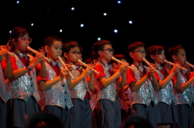 Khi 400 em nhỏ cùng chơi nhạc: Giáo dục nghệ thuật không còn là “môn phụ”- Ảnh 1.