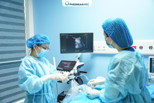 TS. BS Nguyễn Thị Sim – Chuyên gia về siêu âm, di truyền, can thiệp Bào thai - Ảnh 2.