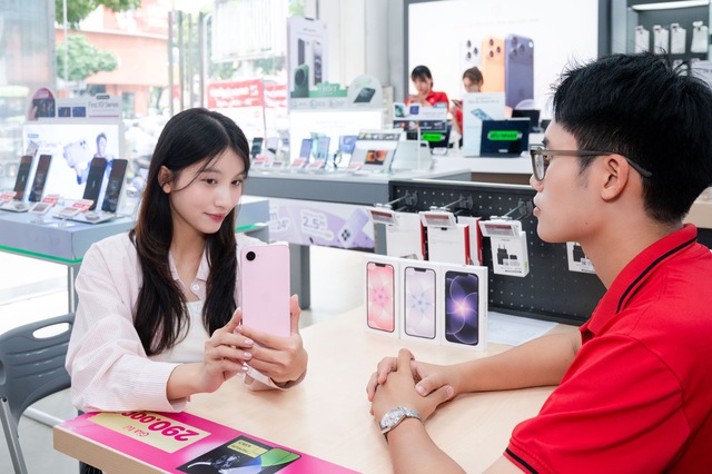 CellphoneS mở b&aacute;n iPhone 17e mới, th&ecirc;m m&agrave;u sắc Hồng, ưu đ&atilde;i hơn 2.5 triệu - Ảnh 1.