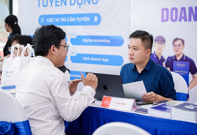 FIT Career Day 2026 – kết nối sinh viên công nghệ với doanh nghiệp trong kỷ nguyên AI- Ảnh 1.