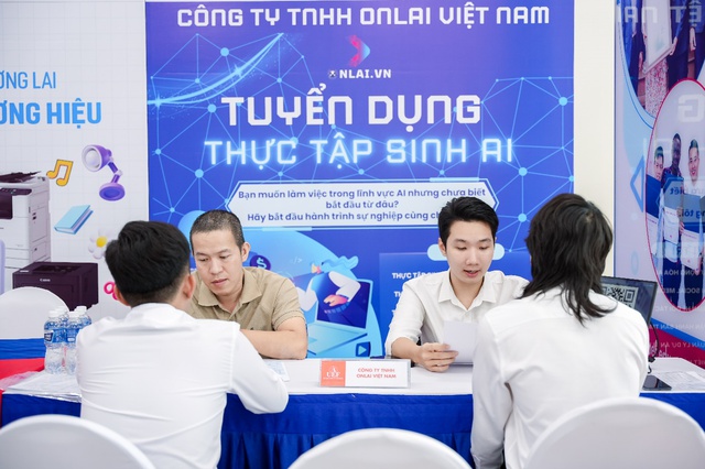FIT Career Day 2026 – kết nối sinh viên công nghệ với doanh nghiệp trong kỷ nguyên AI- Ảnh 4.