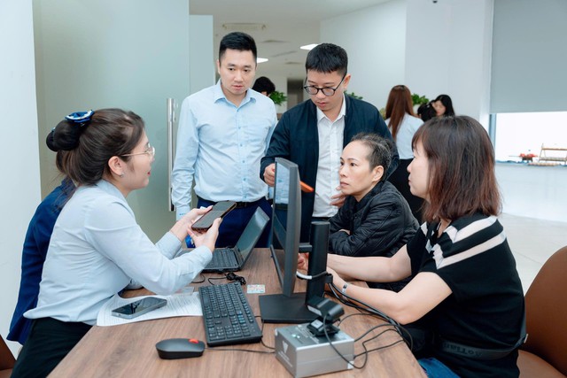 Hộ kinh doanh trước bước chuyển kê khai thuế: Công nghệ trở thành trợ lý mới- Ảnh 1.