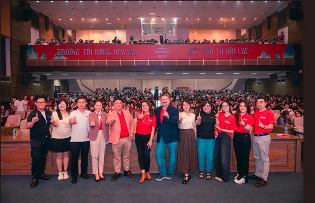 Trường Tài năng UEH.ISB: Nền tảng vững vàng cho thế hệ công dân toàn cầu- Ảnh 3.