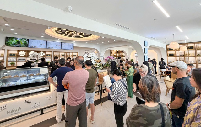 Trung Nguyên Legend liên tục sáng tạo và phụng sự cộng đồng trên Hành trình 30 năm phát triển- Ảnh 2.