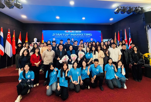 Từ giảng đường đến “Biển lớn”: Khi starup Việt (AWING) truyền cảm hứng cho thế hệ trẻ Đông Nam Á - Ảnh 3.