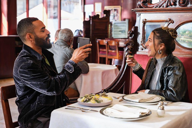 instax mini Evo Cinema – Sáng tạo trong từng khung hình nhờ chức năng quay video - Ảnh 1.