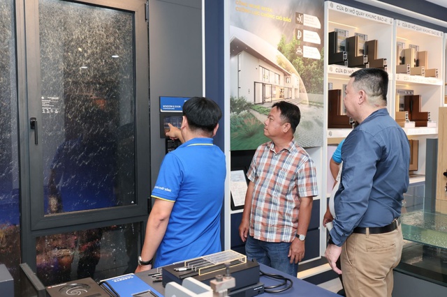 Showroom ALP kiến tạo trải nghiệm sản phẩm dành cho khách hàng - Ảnh 1.