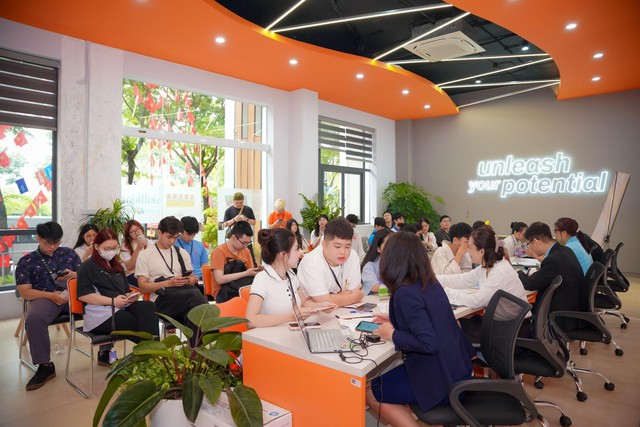 Open Z: Mô hình giúp người trẻ thử nghề trong kỷ nguyên AI - Ảnh 1.