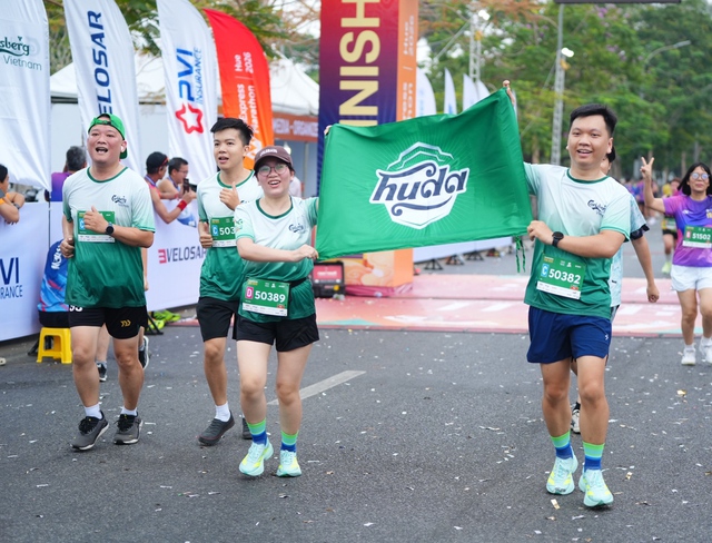 Carlsberg Việt Nam thắp sáng đường chạy VnExpress Marathon Huế 2026- Ảnh 3.