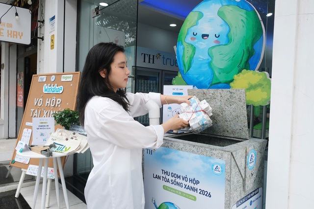 Workshop Vỏ hộp tái ‘xinh’ 4: Lan tỏa vòng tuần hoàn xanh hưởng ứng Ngày Trái Đất - Ảnh 4.